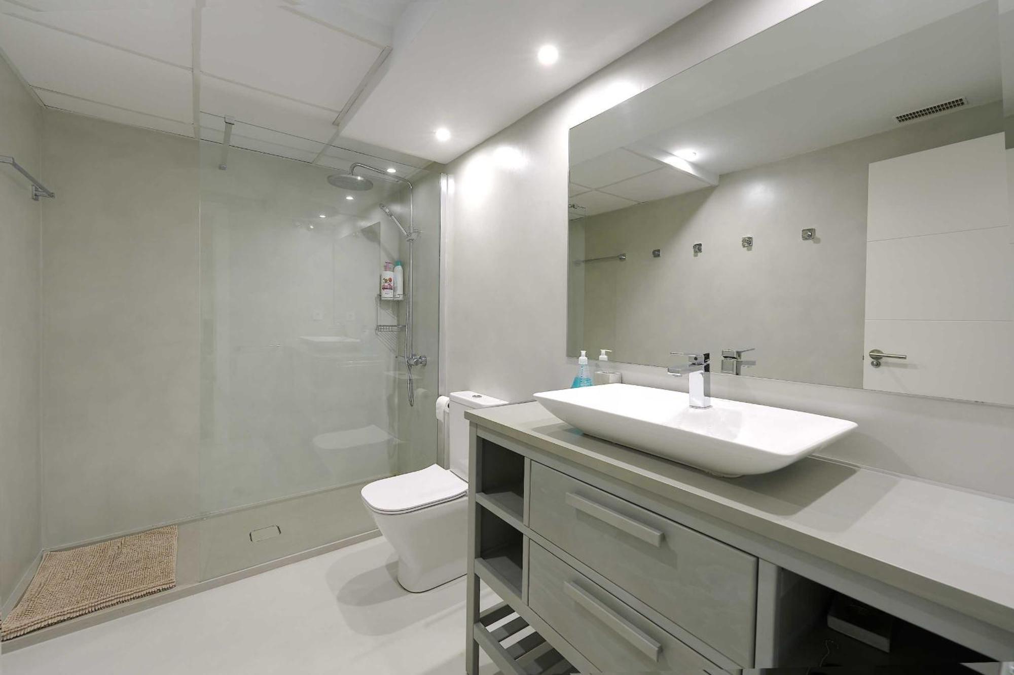 1104 First Line Beach Apartment Golden Beach Pool Марбеля Екстериор снимка