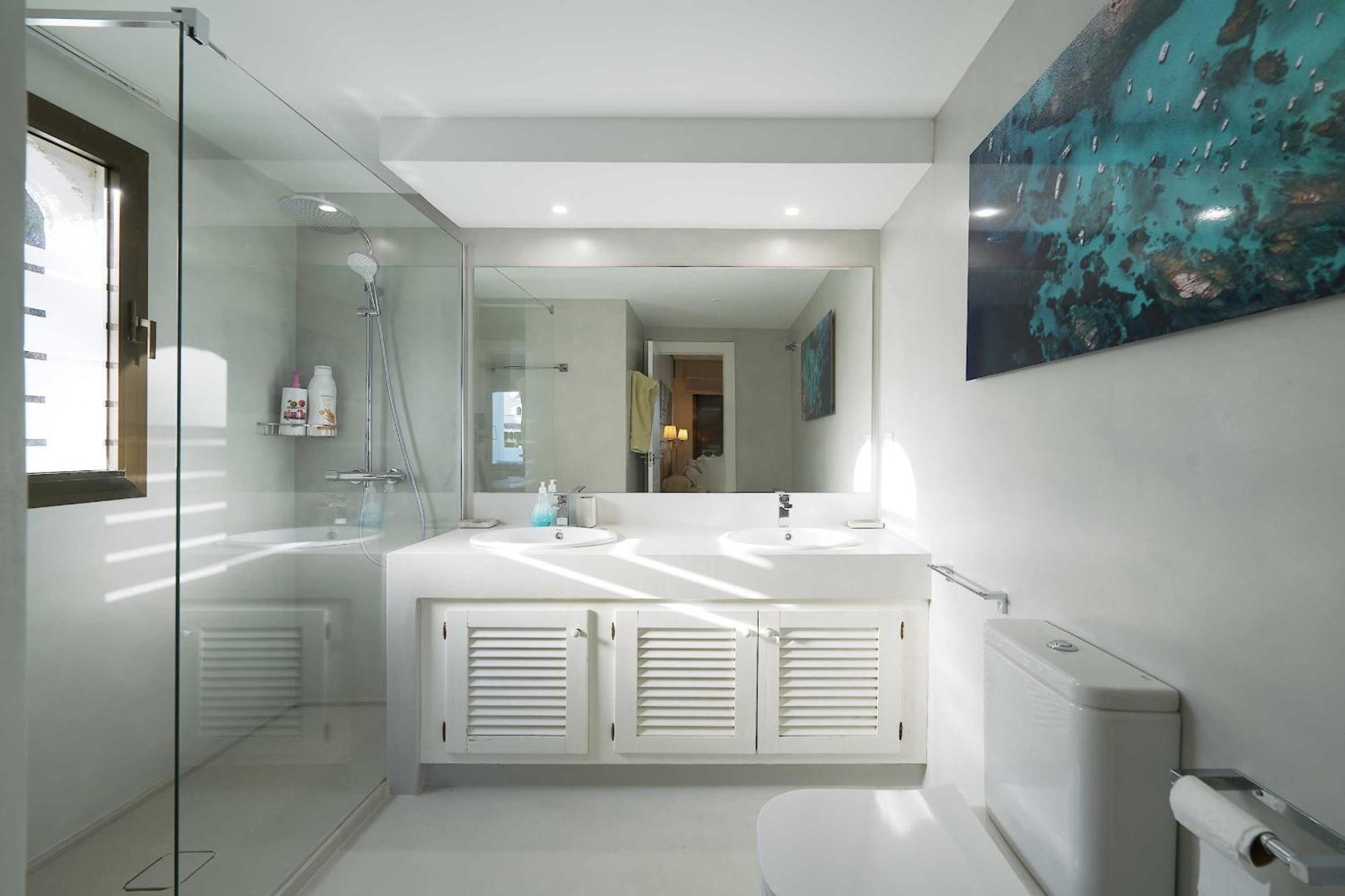1104 First Line Beach Apartment Golden Beach Pool Марбеля Екстериор снимка